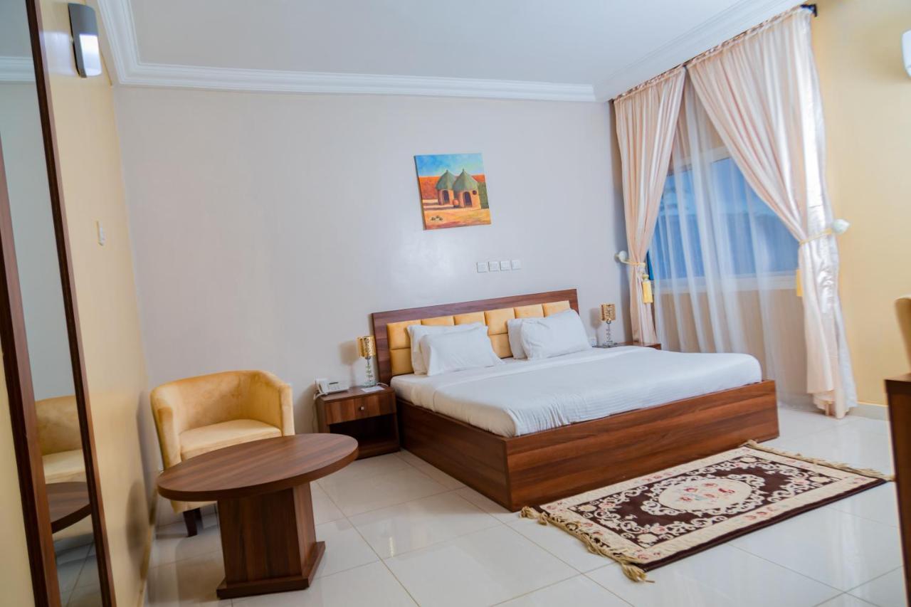 Guest Pride Hotel Kano Exterior photo